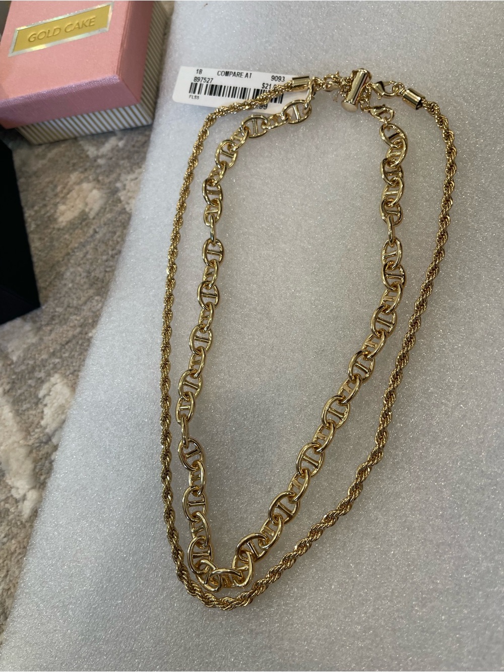 NWT Gold double chain necklace